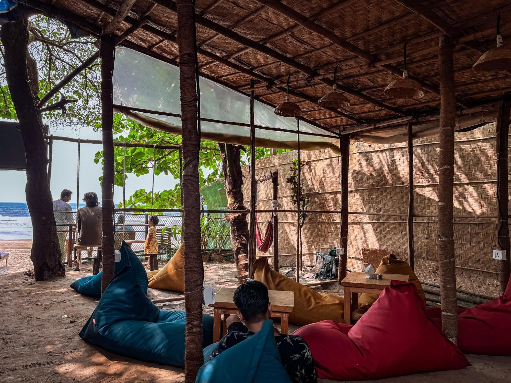 12 Monks - Beachside Hostel Arambol Exterior foto